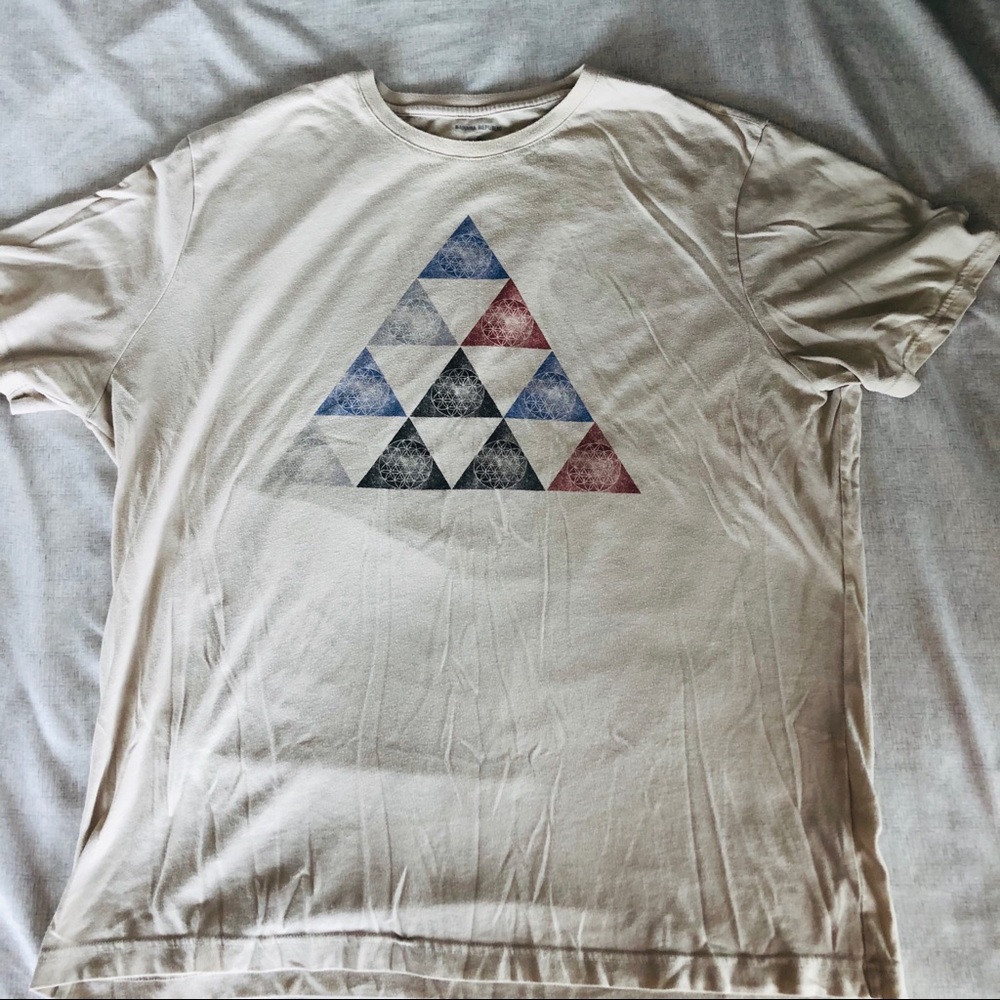 Men’s Banana Republic XL Gray Graphic Tee